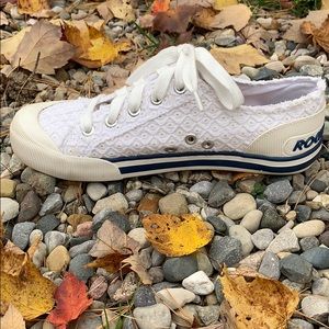 Rocket Dog eyelet canvas shoes